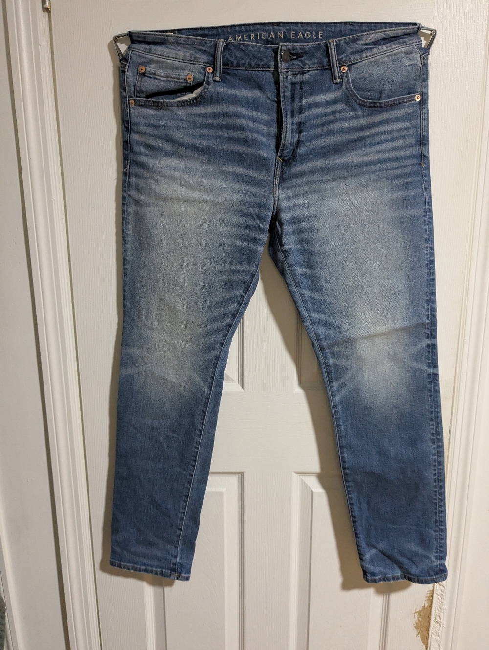 Men Jeans - Picture 2 of 3